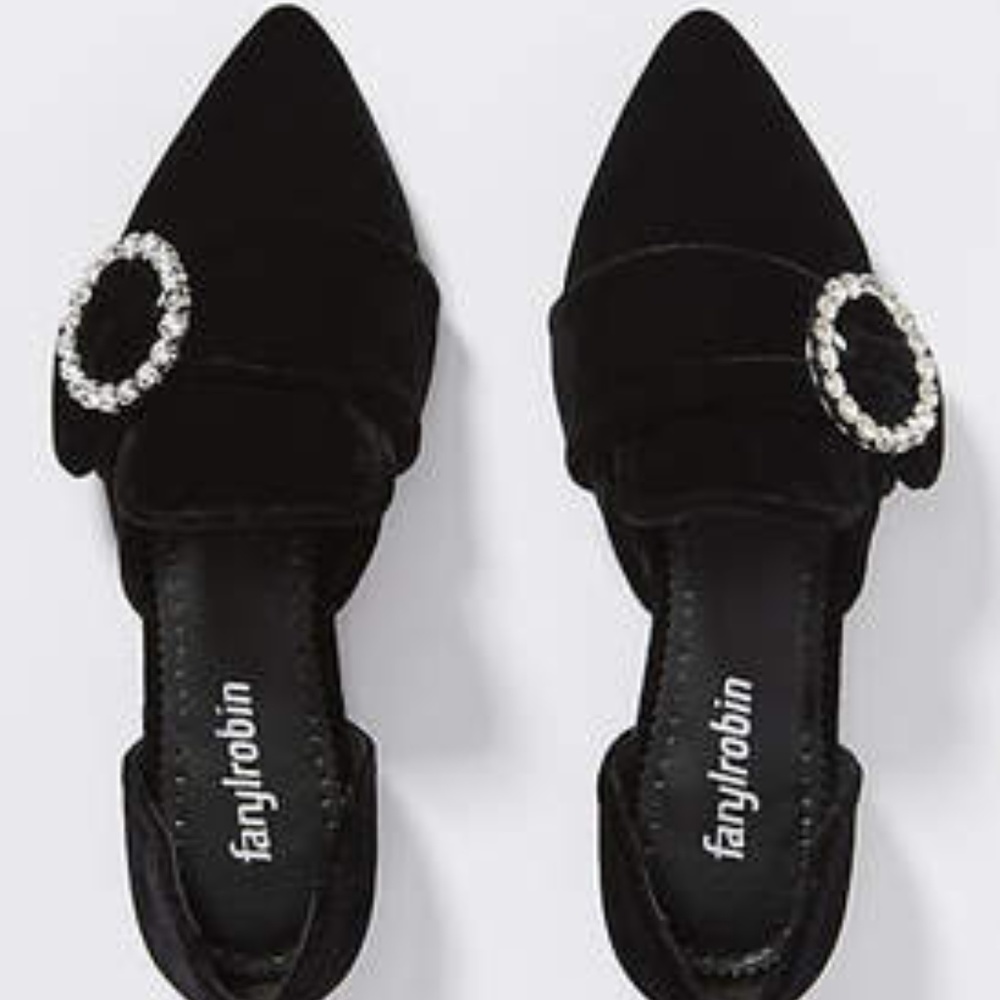 FarylRobin Women's Shoes Size 8 Brand New !!!